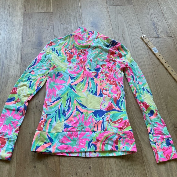 3/$25 Lilly pullitzer athletic zip up XXs - Picture 5 of 5